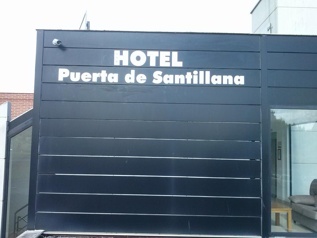 Puerta De Santillana Reocín Dış mekan fotoğraf