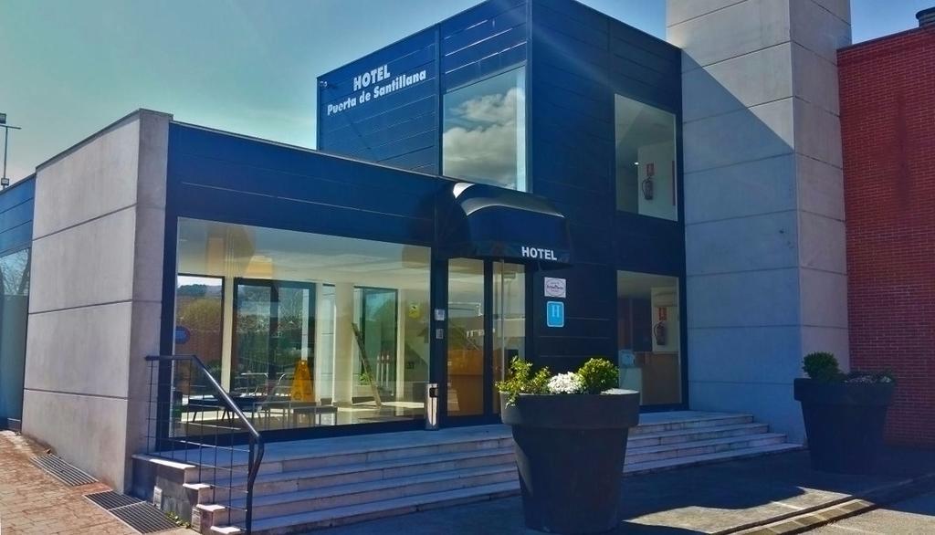 Puerta De Santillana Reocín Dış mekan fotoğraf